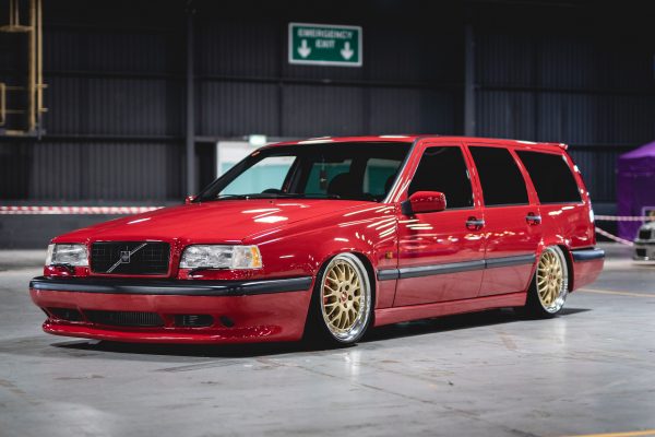 STREET TRACK LIFE FITTED UK VOLVO 850R